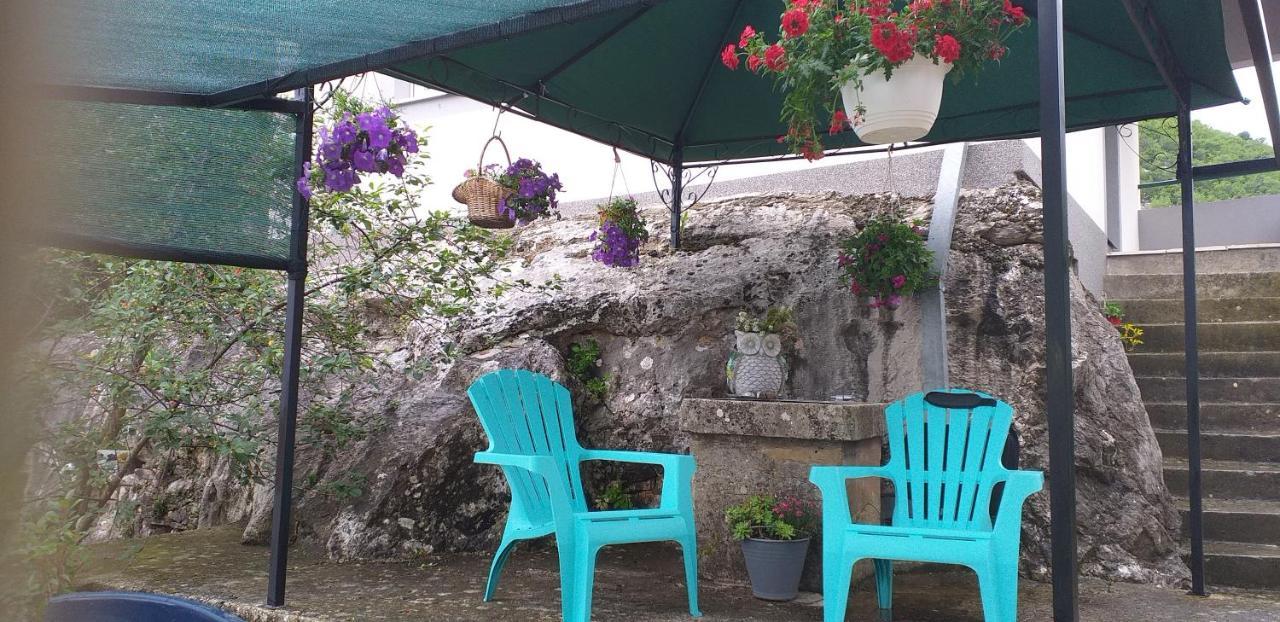 Holiday Home Perunika Zezevica Εξωτερικό φωτογραφία