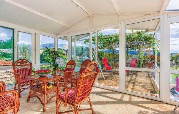 Holiday Home Perunika Zezevica Εξωτερικό φωτογραφία