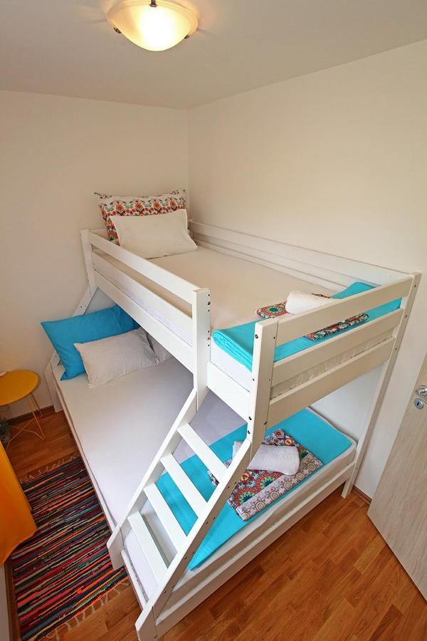Holiday Home Perunika Zezevica Εξωτερικό φωτογραφία