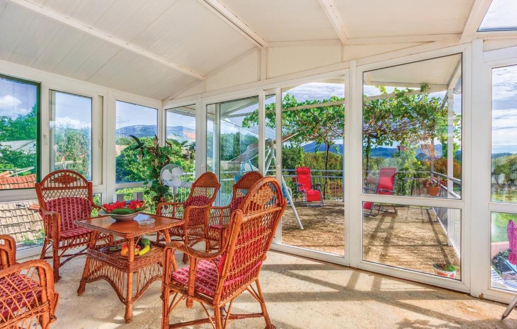 Holiday Home Perunika Zezevica Εξωτερικό φωτογραφία