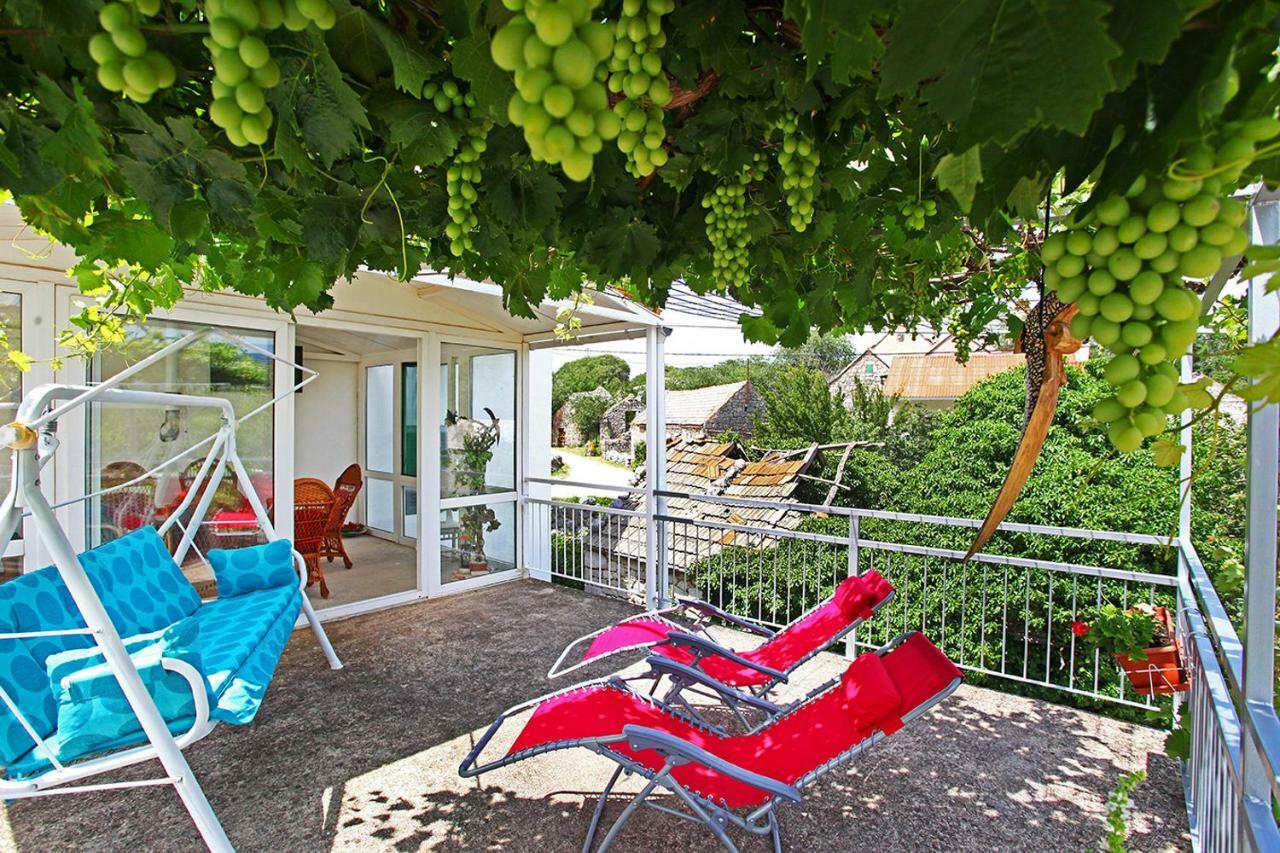 Holiday Home Perunika Zezevica Εξωτερικό φωτογραφία